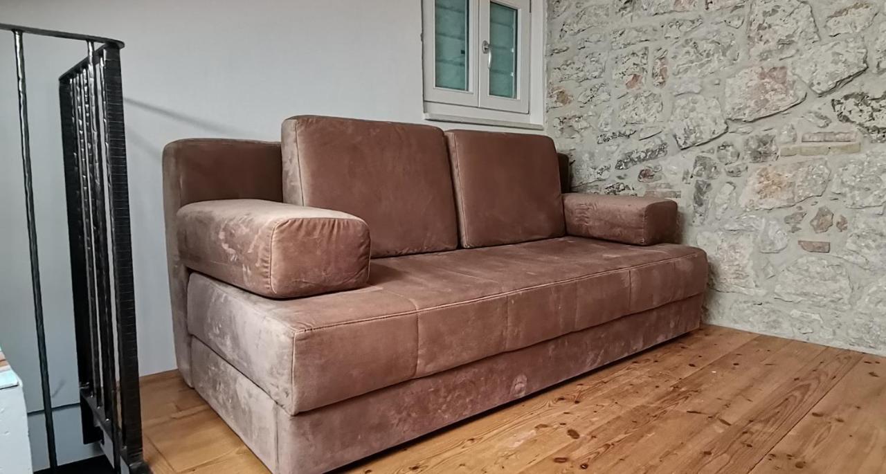 Apartments Casa Roccia Bianca Ровінь Екстер'єр фото