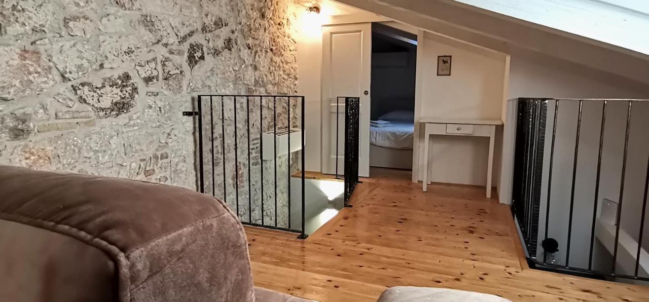 Apartments Casa Roccia Bianca Ровінь Екстер'єр фото