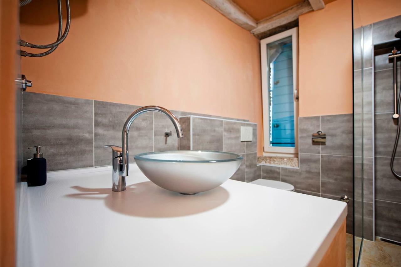 Apartments Casa Roccia Bianca Ровінь Екстер'єр фото